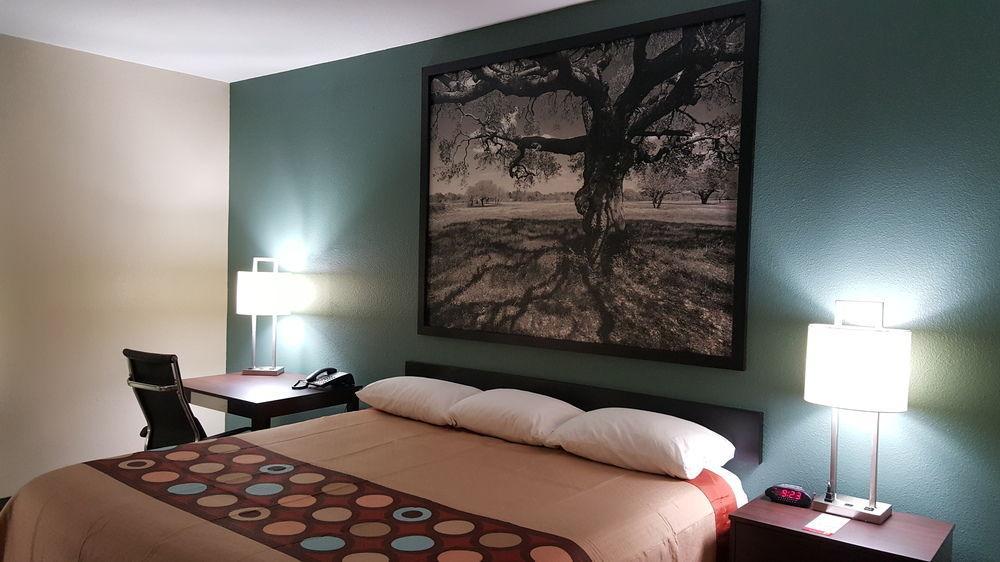 Super 8 By Wyndham Port Arthur/Nederland Area Bagian luar foto