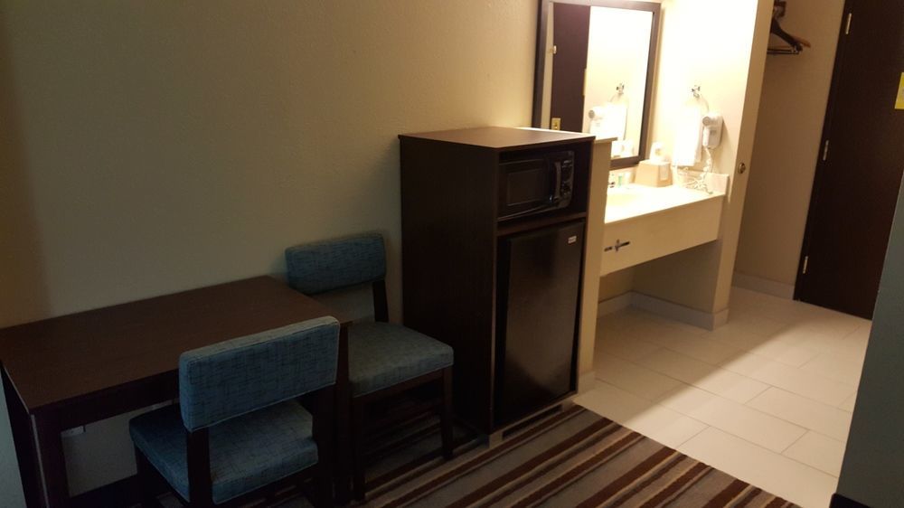 Super 8 By Wyndham Port Arthur/Nederland Area Bagian luar foto