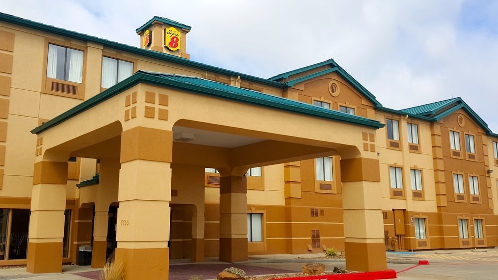 Super 8 By Wyndham Port Arthur/Nederland Area Bagian luar foto